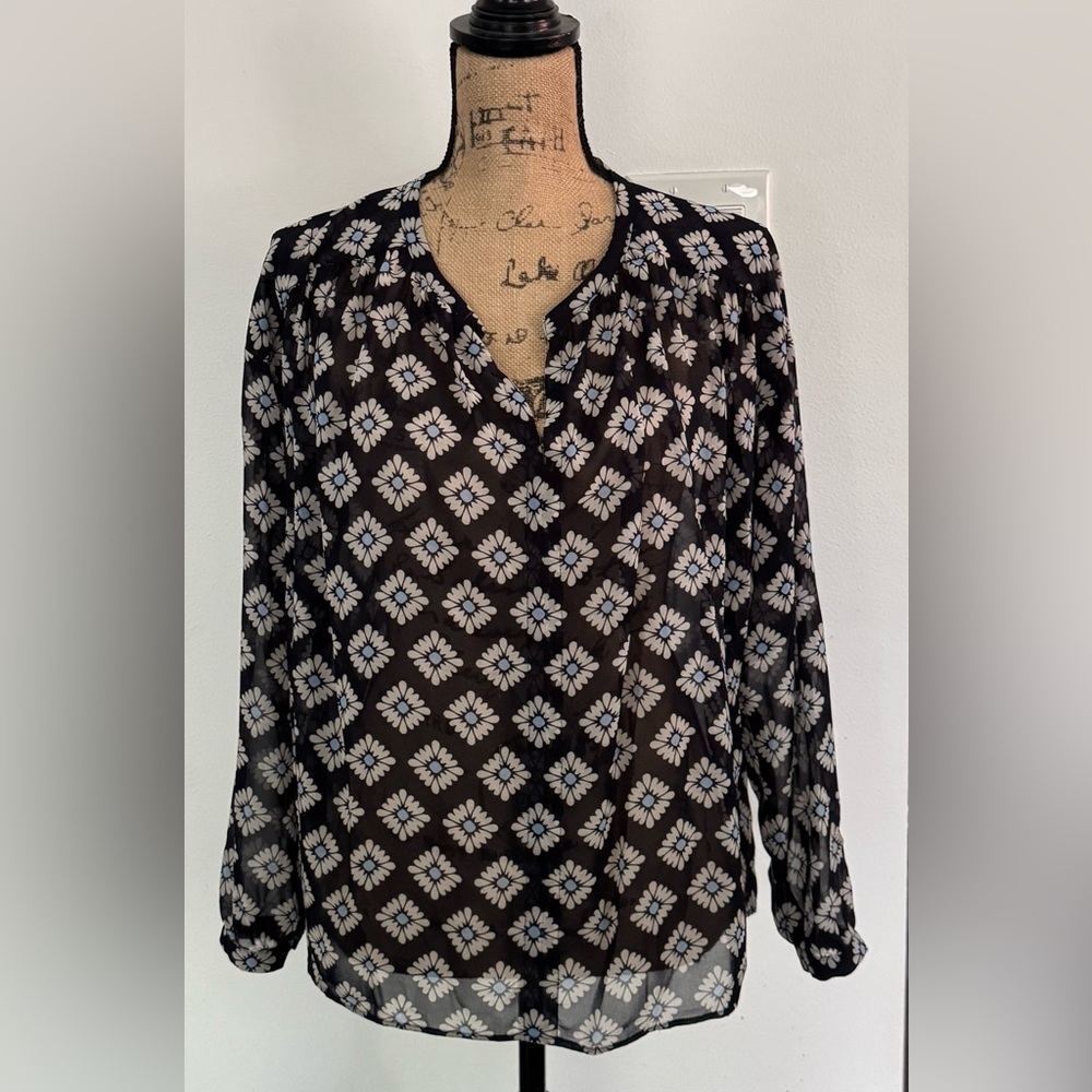 LOFT sheer top, black w/ flowers 🌸